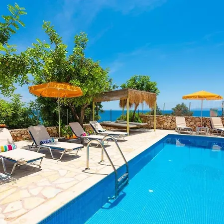 Astra فيلة Skala (Kefalonia)