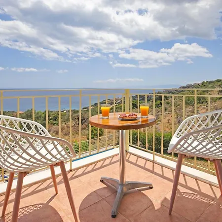 Astra Villa Skala (Kefalonia)